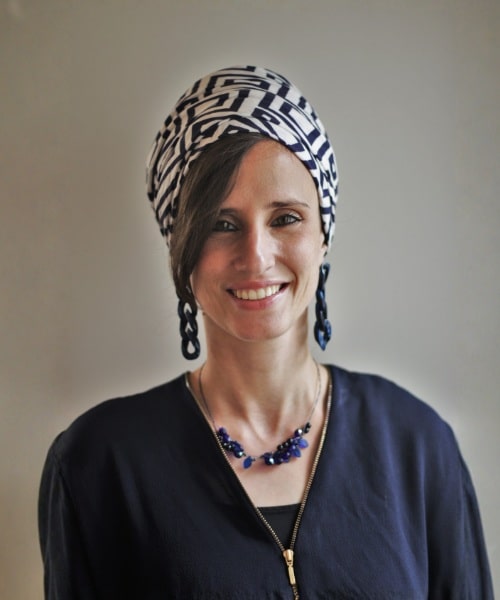 נעים להכיר