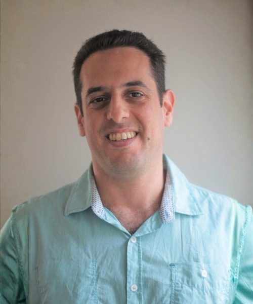 נעים להכיר